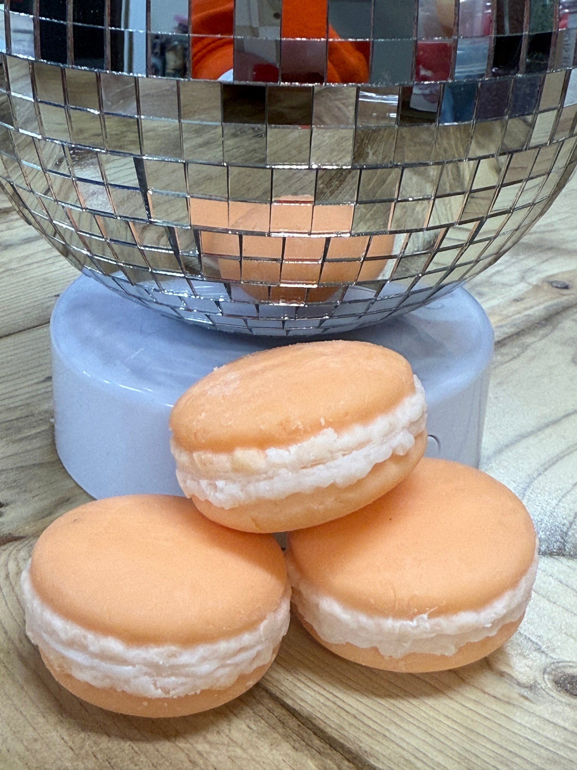 Wax melts macaroons